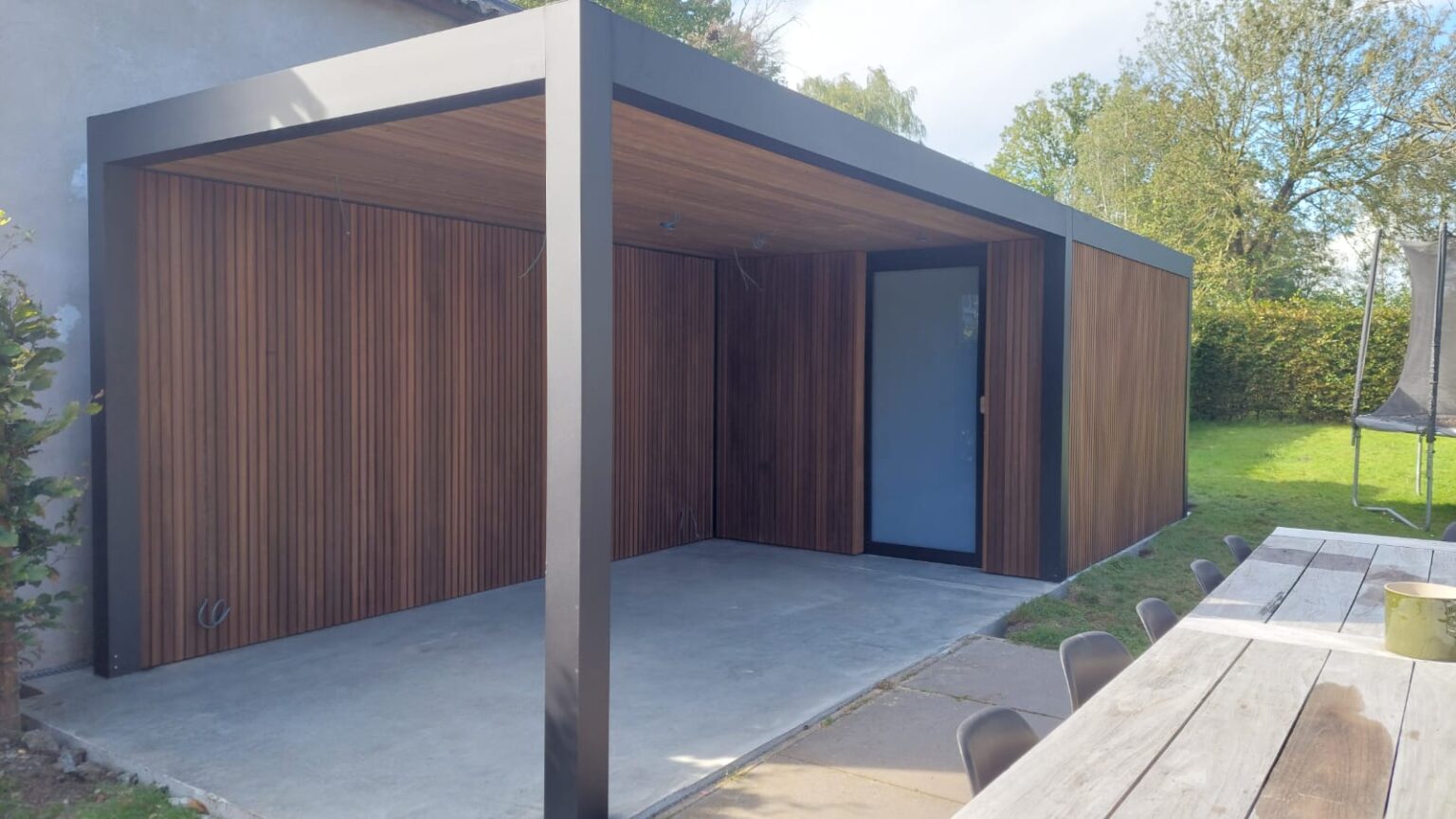 WhatsApp Image 2025-05-23 at 9.46.22 PM (3)